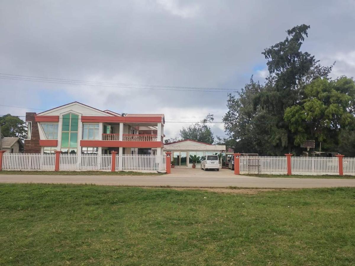 Lata Hotel Nuku'alofa Exterior photo